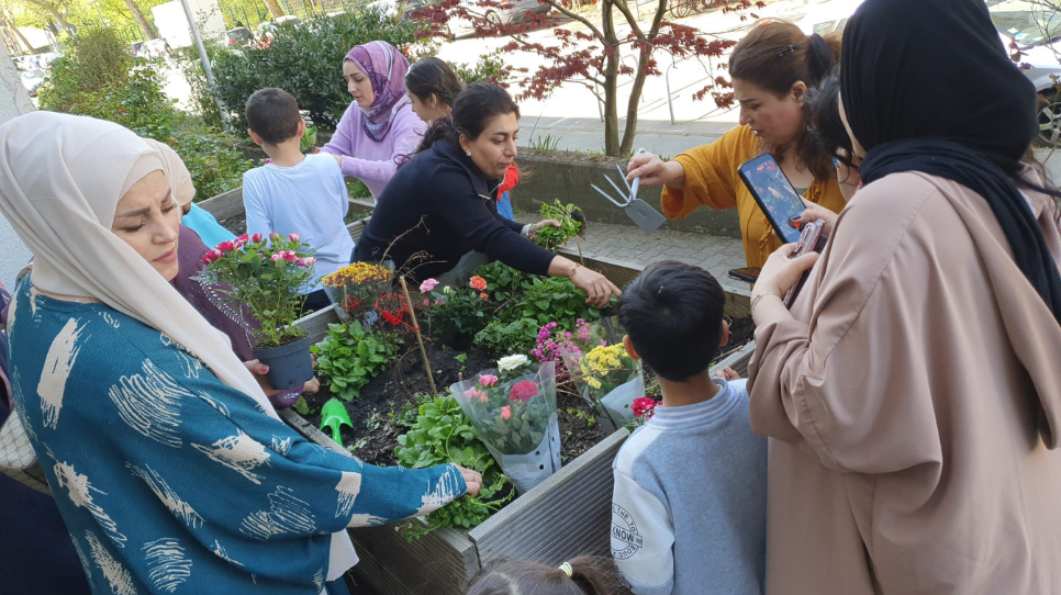 Pflanzaktionen in unseren Familienzentren